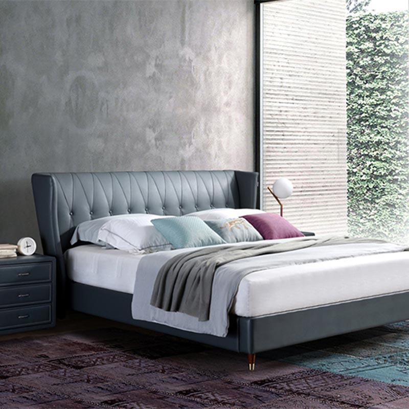 Volledig met leer omwikkeld massief houten bed